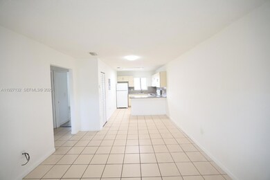 6165 W 22nd Ct unit 202, Hialeah, FL 33016 - photo 5