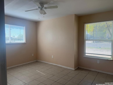 3718 Pleasanton Rd unit 2104, San Antonio, TX 78221 - photo 5