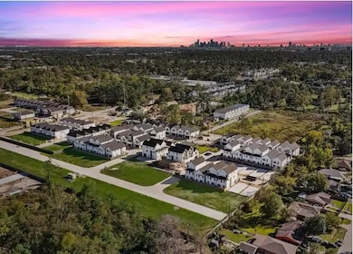 7315 Parkes St, Houston, TX 77088 - photo 2