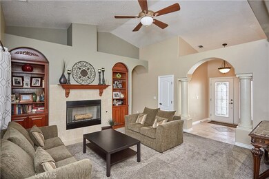 15873 Tokay St, Victorville, CA 92395 - photo 6