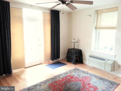 2410 20th St NW unit 4, Washington, DC 20009 - photo 2
