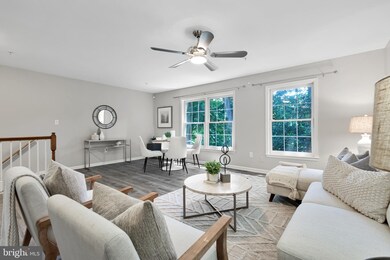 11337 Morning Gate Dr, Rockville, MD 20852 - photo 6