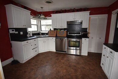 1215 Avenue H, Bay City, TX 77414 - photo 4