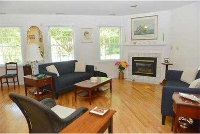 501 Lexington St unit 52, Waltham, MA 02452 - photo 2