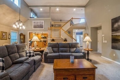 12 Imperial Ct unit 12, Westborough, MA 01581 - photo 5