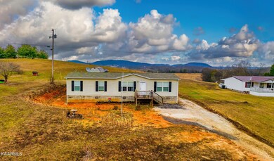 915 Howell River Rd, Rutledge, TN 37861 - photo 2