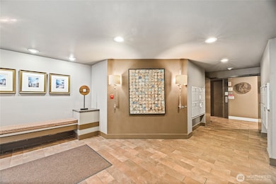 566 Prospect St unit 209, Seattle, WA 98109 - photo 3