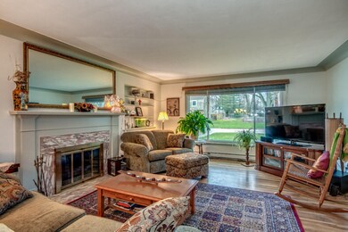 Living_Room_2