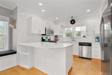 15670 NE 104th Way unit 101, Redmond, WA 98052 - photo 6