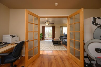 9001 Brooklyn Cir-6
