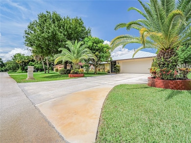 1446 5th St, Vero Beach, FL 32962 - photo 2