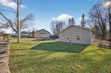 45 Harpending Ave, Dundee, NY 14837 - photo 4