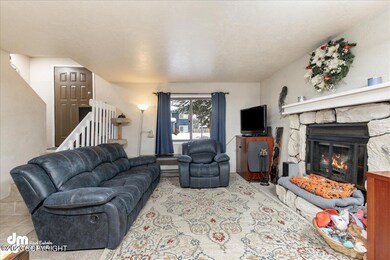 04-Living Room 20230228-DW-0358-Edit