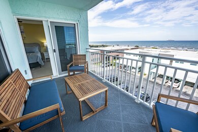 Enoy the Ocean Breeze!
