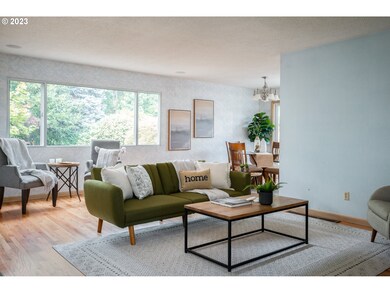 Living Room/Dining Room