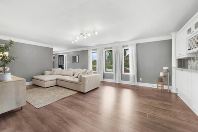 2608 Queens Ln, Dyer, IN 46311 - photo 3