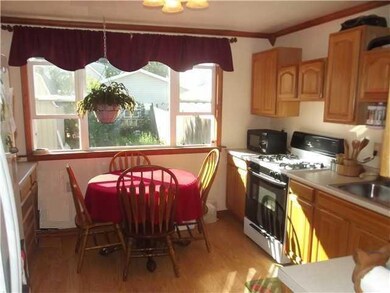 135 11th Ave, North Tonawanda, NY 14120 - photo 4