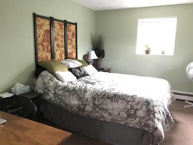 40 Bryon Rd unit 6, Chestnut Hill, MA 02467 - photo 4