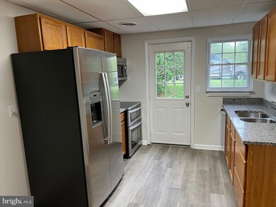 70 Briarwood Ln unit 3, Berkeley Springs, WV 25411 - photo 6