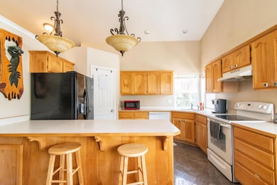 123 Allman Way, Grants Pass, OR 97526 - photo 2