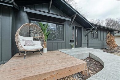 7326 Edgewood Blvd, Shawnee, KS 66203 - photo 3