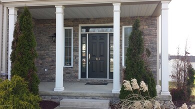 413 Champion Cir, Throop, PA 18512 - photo 3