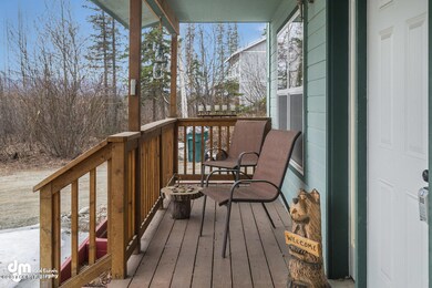 Front Deck_DMD_7520-SMALL