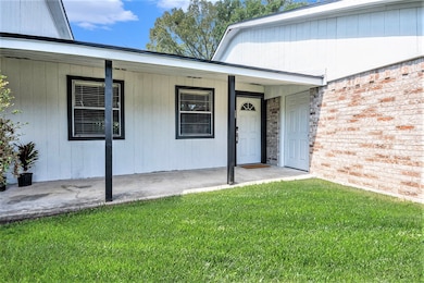 1507 Donovan St, Baytown, TX 77520 - photo 5