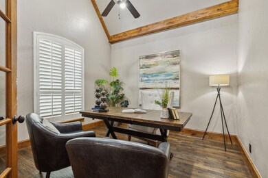 8013 Hallmark Dr, North Richland Hills, TX 76182 - photo 4