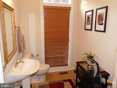 12108 Sassafras Way, Clarksburg, MD 20871 - photo 5