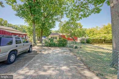 1569 Red Bank Ave, West Deptford, NJ 08086 - photo 3