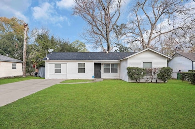 Front home beautiful and a blank canvas for your creativity