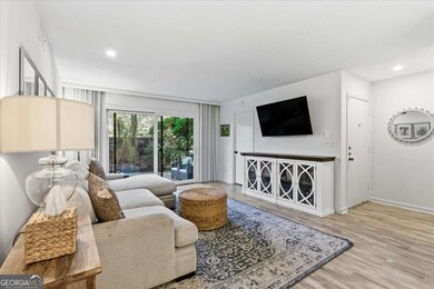 6851 Roswell Rd unit J14, Sandy Springs, GA 30328 - photo 4