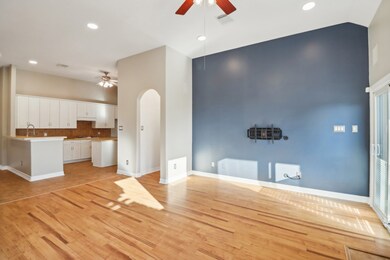 19919 Stone Lake Cir, Tomball, TX 77377 - photo 7