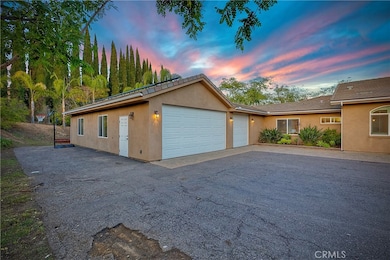 1986 Grey Rabbit Hollow Ln, Fallbrook, CA 92028 - photo 5