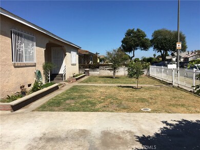 701 E 118th Place, Los Angeles, CA 90059 - photo 5