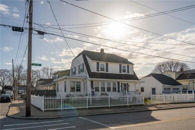 179 Oakland Ave, Pawtucket, RI 02861 - photo 3