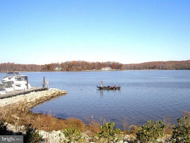 13978 Greendale Dr unit 8, Woodbridge, VA 22191 - photo 7