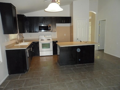 15012 Kitchen