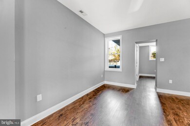 646 Dumbarton Ave, Baltimore, MD 21218 - photo 5