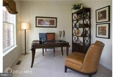 7214 Flame Leaf Ct, Clinton, MD 20735 - photo 7