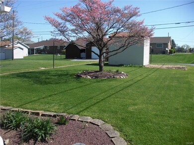 3013 S 5th Ave, Whitehall, PA 18052 - photo 4