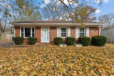 619 Kent Dr, Lexington, KY 40505 - photo 2
