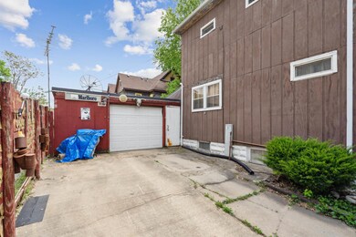 303 Lafayette St, Waterloo, IA 50703 - photo 5