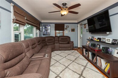 2682 Grandview Ave, Des Moines, IA 50317 - photo 6