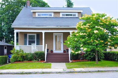 2 Apthorp Ave, Newport, RI 02840 - photo 4