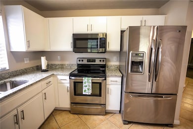 2408 Camden Oaks Place, Valrico, FL 33594 - photo 7