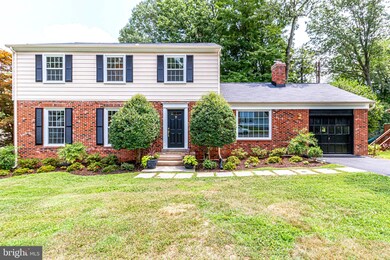 4915 King Solomon Dr, Annandale, VA 22003 - photo 2