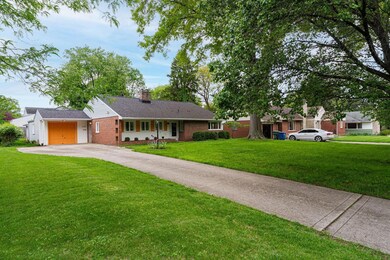 205 Meadowlark Ln, Columbus, OH 43214 - photo 3