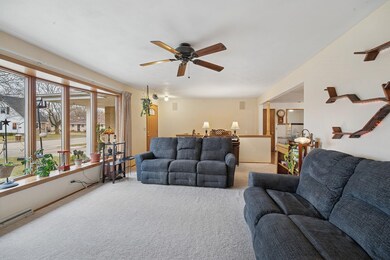 2205 Welhouse Dr, Kaukauna, WI 54130 - photo 4